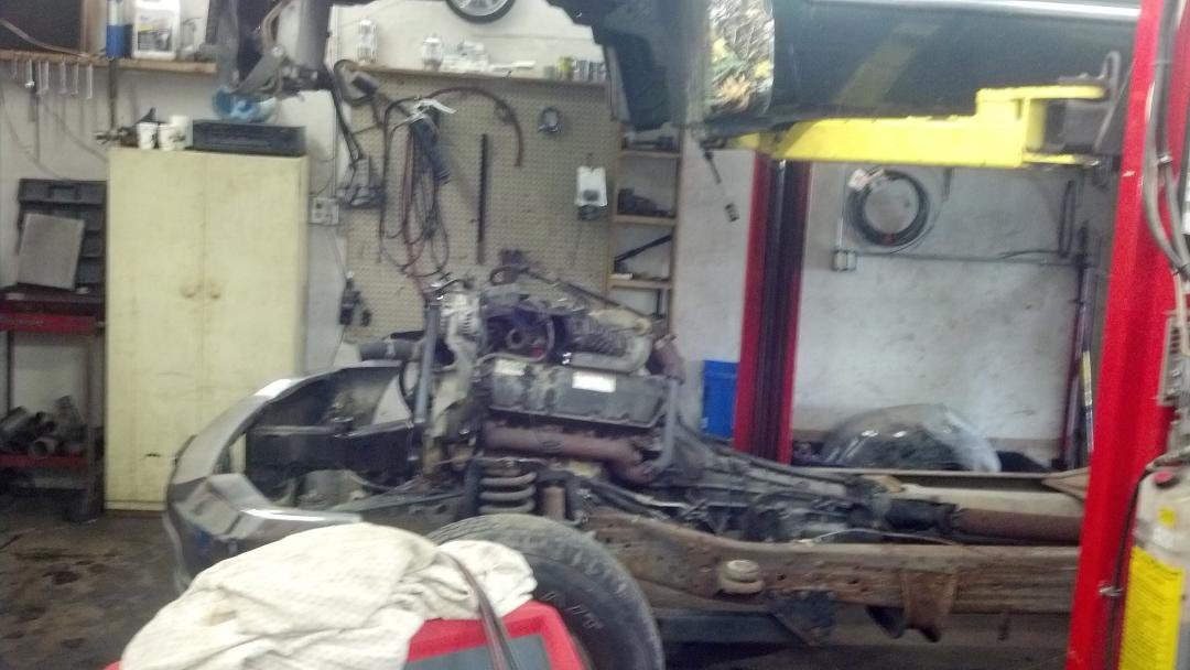 changing water pump and oil pan F250/7.3