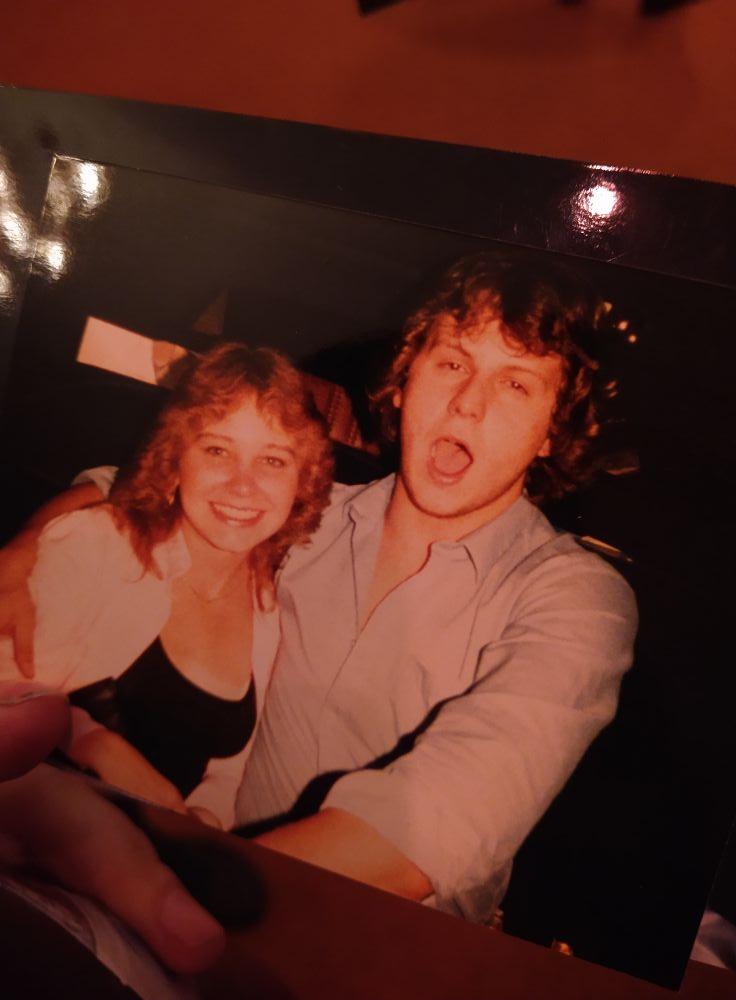What's on my mind? Well lemme tell you fb, this picture of my parents back when they were teenagers lives rent free in my brain every day 24/7... they just seem so happy, in love, and they're both God damn GORGEOUS. They l