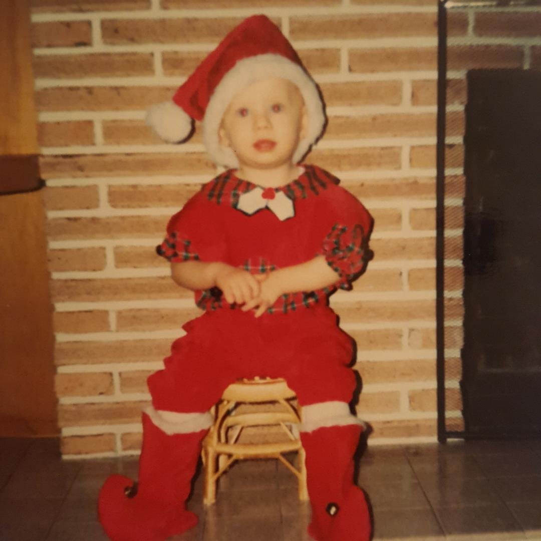 RyanVauble I found a picture of u!  lol. so darn cute!