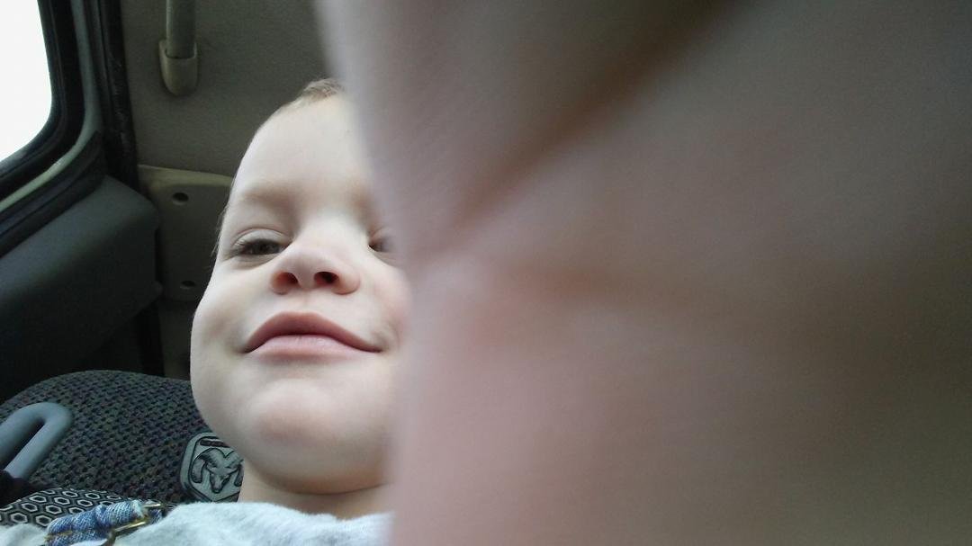 Can't help it, his selfies are just too cute!
