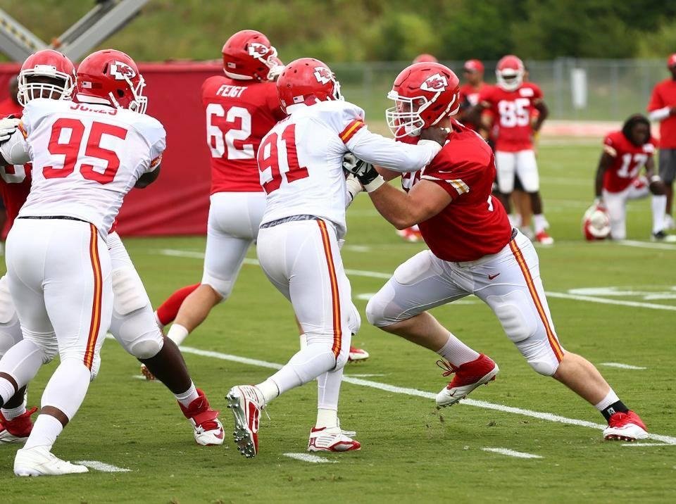 Reid going to work vs. DE Tamba Hall.