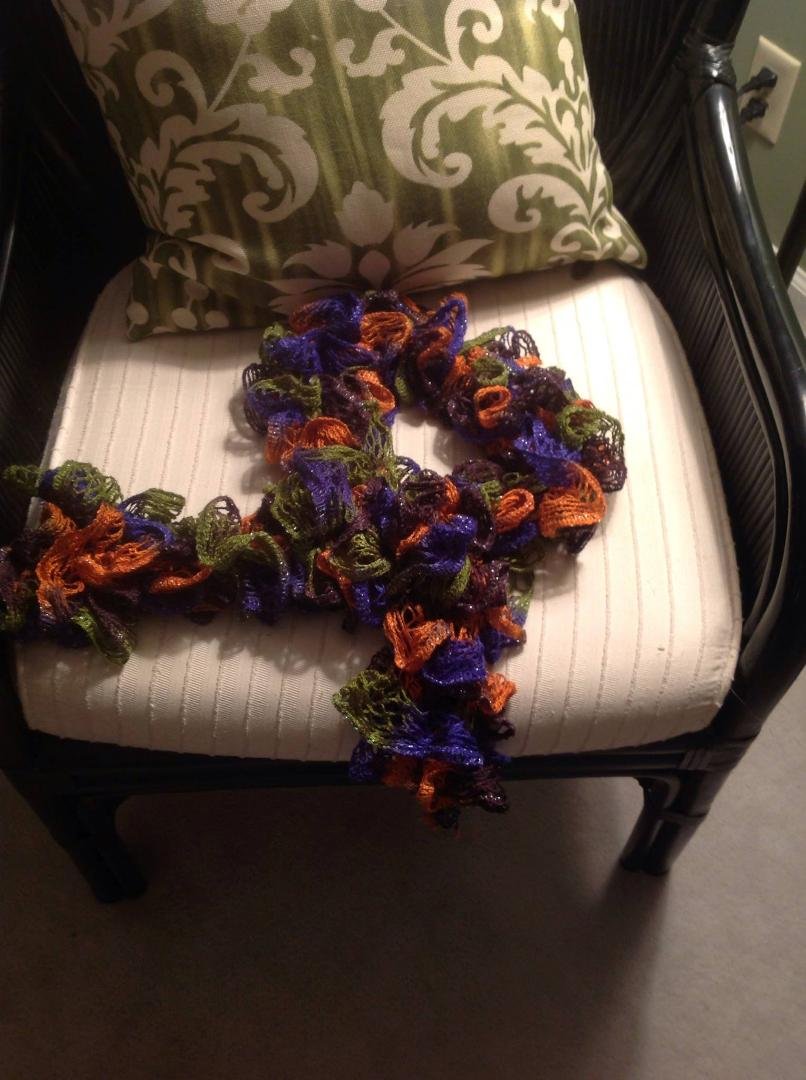 Here is Carol's scarf of many colors:
