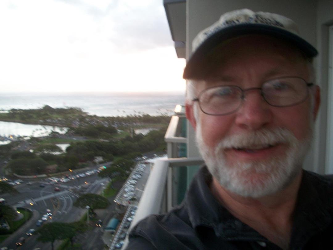 I was here for several days before I realized that I could see the sun setting over the ocean from my room...nice