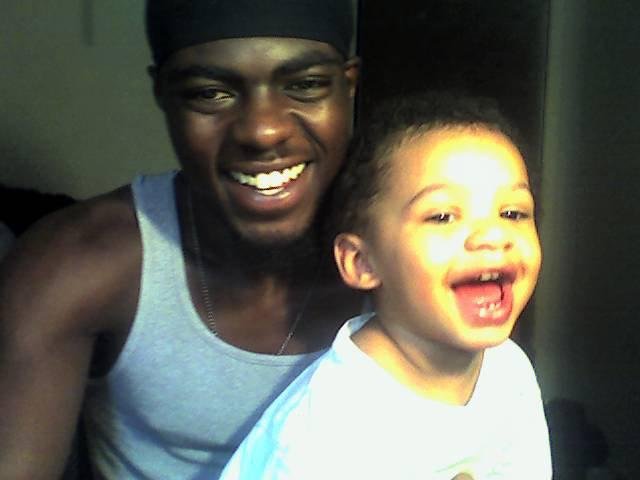 damn im gettin old mi nephew is 2 now an i missed his 6day party yestaday {shout out to mi 6add ass nephew d- long }