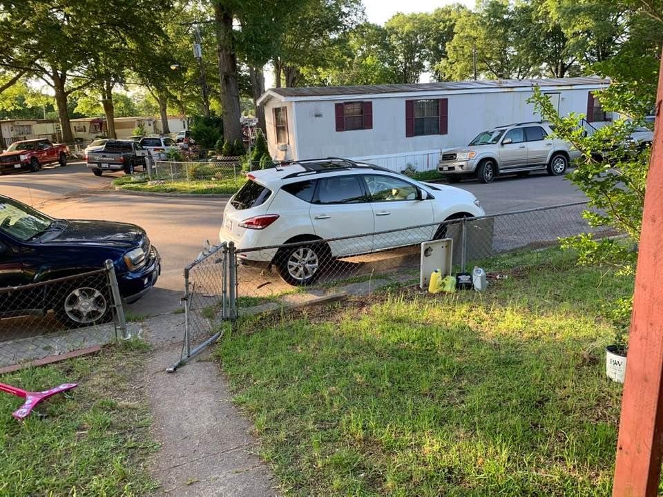2014 Nissan Murano SL........ my new car. For Mother’s Day and anniversary. To me, love me gift. Mother's Day May 12, 2019 and Anniversary May 16,2019 (31 years married)
