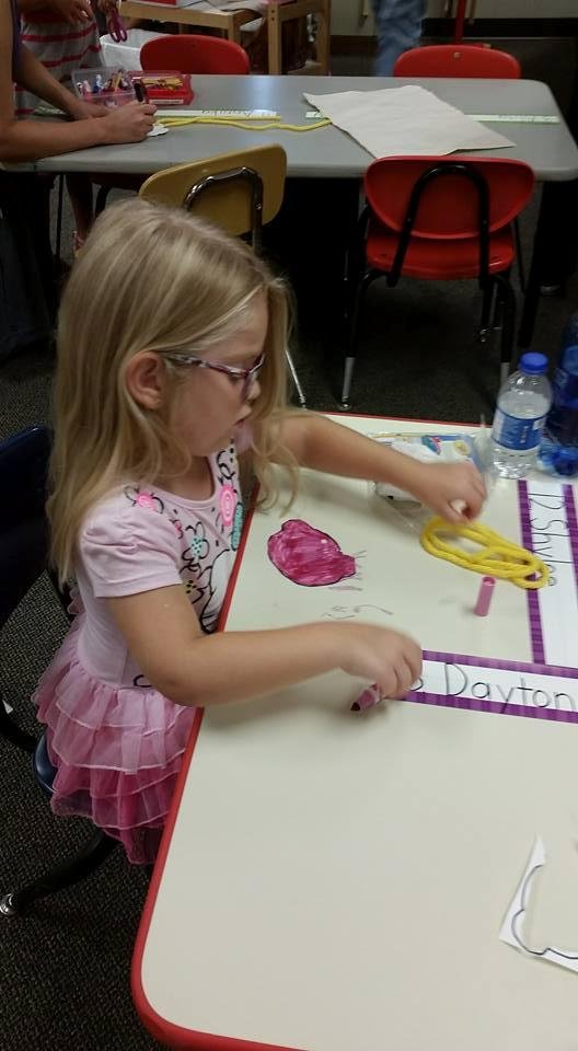Ready for the first day of kindergarten! Shylee is so excited! Dennis Newton, Kassie Parker, Hallie Murphy, Shane Adamson, Shayna Saylor, Chanel Parker, Trinity Parker, Vicki Adamson Waters, Amanda Caraballo.