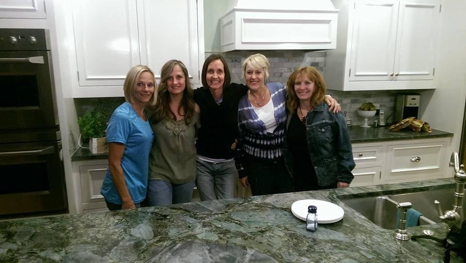 The reunion begins! With Shirley Tocha, Trish Mitchell Rawls, Kathryn Wisniewski Altmann, Tamara Gibbons Wozniak
