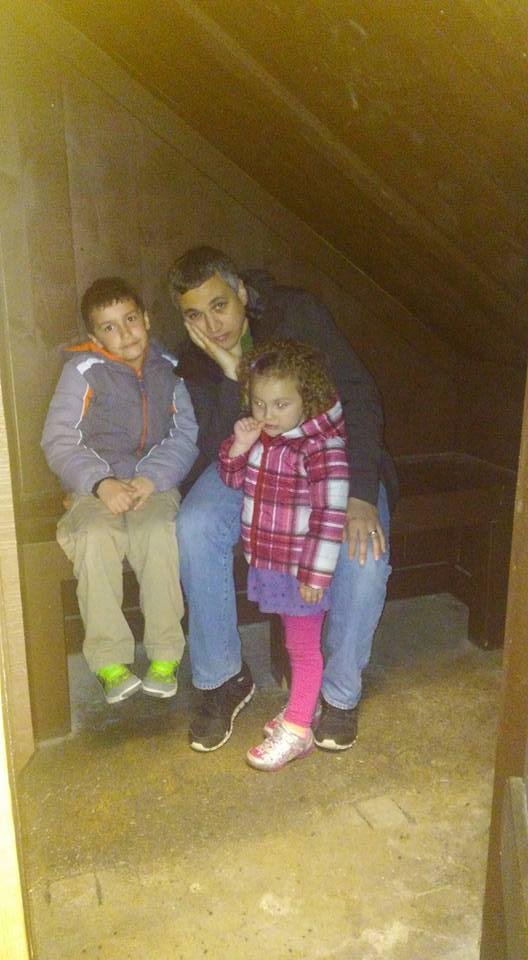 Paul and the kids in the jail in The Witch Wax Museum