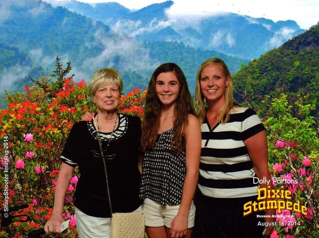 I just added an album of about a dozen photos of Cathy's and Marina's visit with me in August.