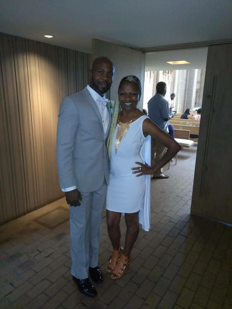 Hello Uncle Vinson and Auntie Barbara!!! :)