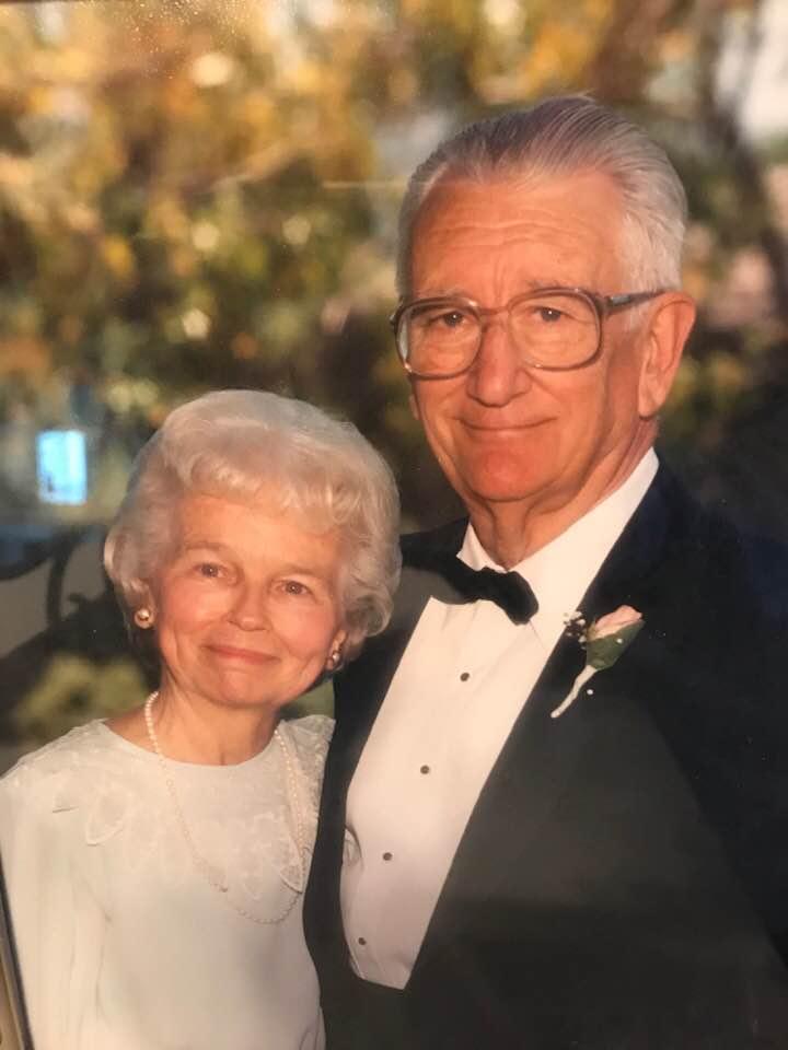Thinking about my beautiful mom today. Miss her❤️