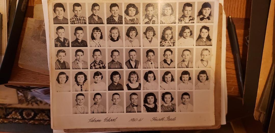 Sorry only ones I know are Ed Rouse 3rd row 3 in from left and Danny Wittenberg top row 2nd from right.