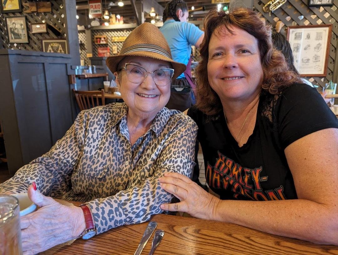 Wonderful surprise reunion with Carol Hetland and her 2 daughters, Michelle Bradley and Christie Hetland Searle at Cracker Barrels here in Arizona.