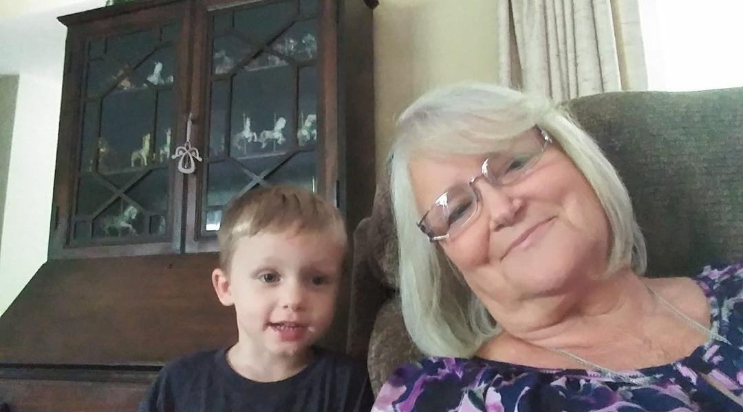 Someone was glad to see Nana tonight.