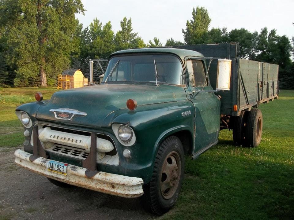 Dumpy! Everybody needs one - and it runs and now has brakes too