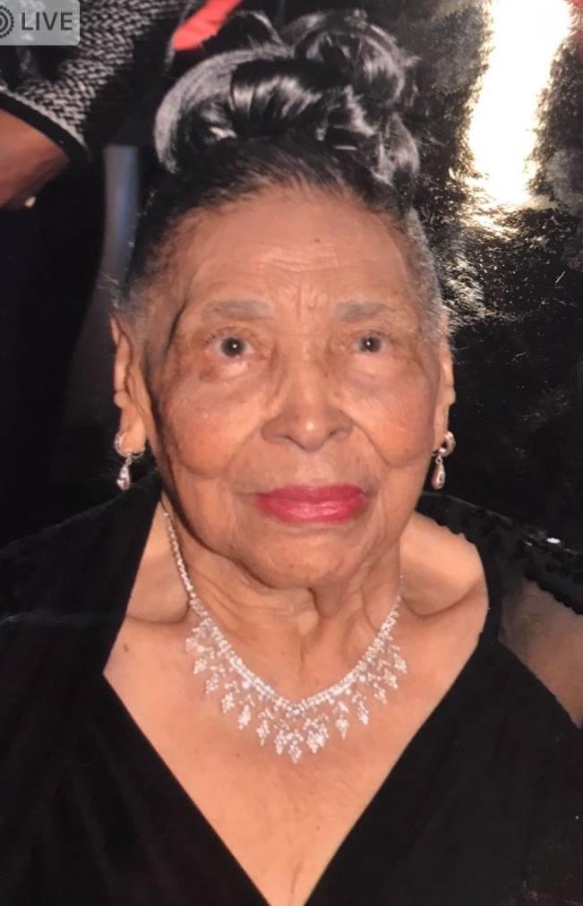 One year ago about this time my mother’s soul was freed from her earthy body to go to her heavenly home. I miss her soooo much. It still hurts every time my thoughts turn to her and that is often. My mother was wonderful.