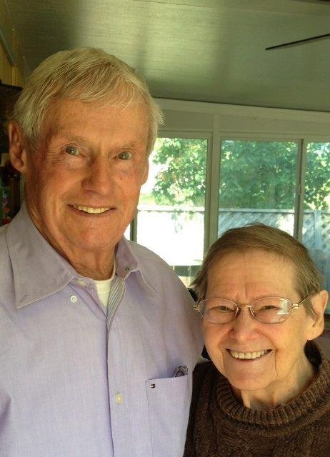 I was sorry to learn of the recent passing of our much loved Uncle Roald Larum. He and Mom were both amazing in their later years, and she so enjoyed their visits 🥰