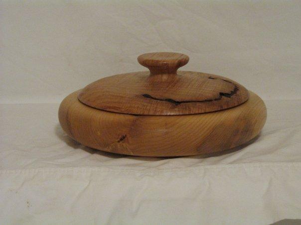 Figured maple bowl with lid