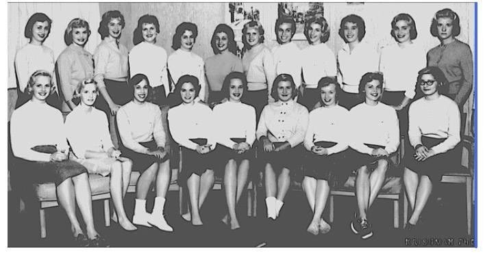 Betsy Wood-Knapp 1943-2017
Outstanding women and philanthropist! 
ETHS class of 1960 will miss you!
RIP