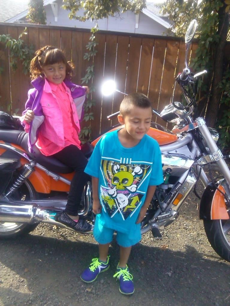Kiesha's first day of 2nd grade and wacey's first day of kindergarten. I love my grandkids so much