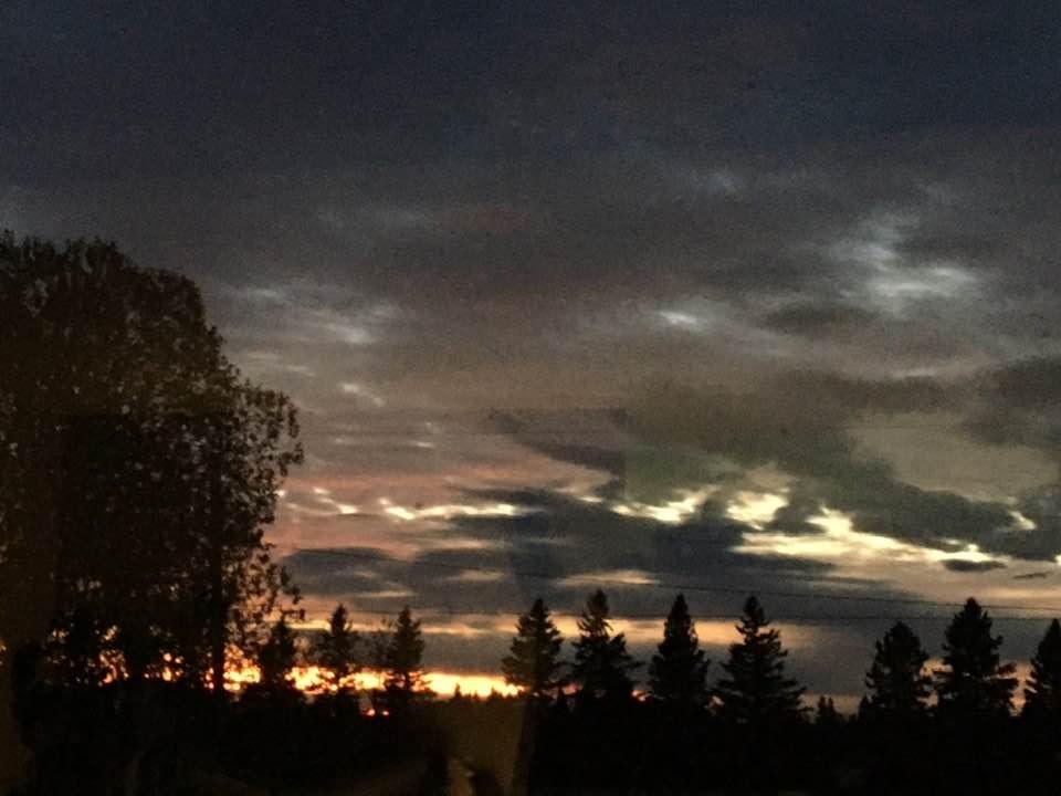 Perfect Halloween sky tonight.
