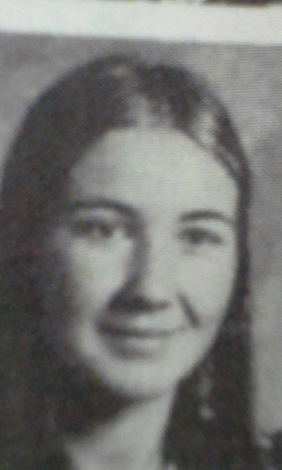 DENISE HALSEY JUNIOR PHOTO FOR YEARBOOK