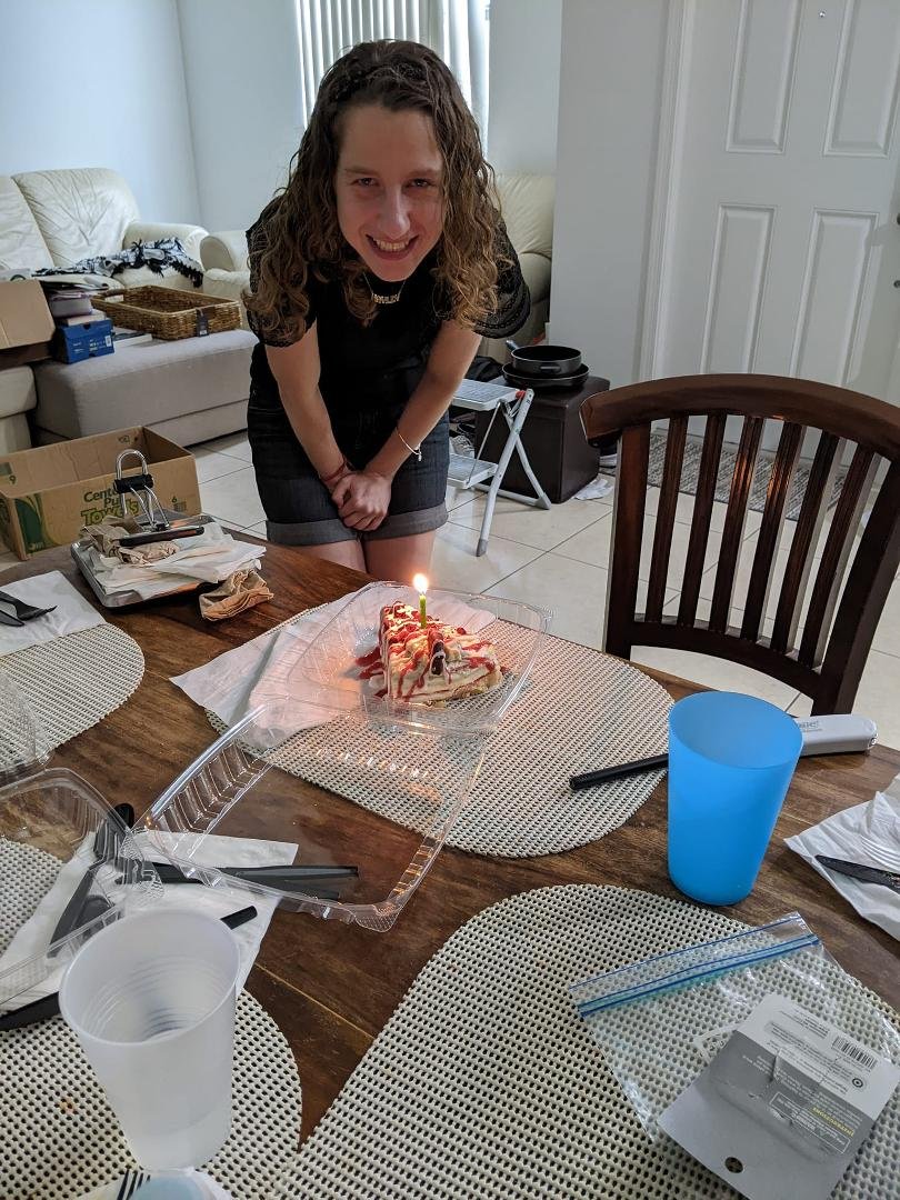 A happy 33rd birthday to my daughter Hayley!