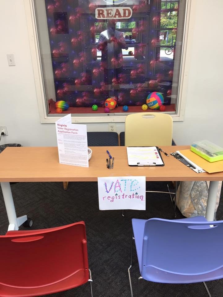 Voter Registration at Cascades Library