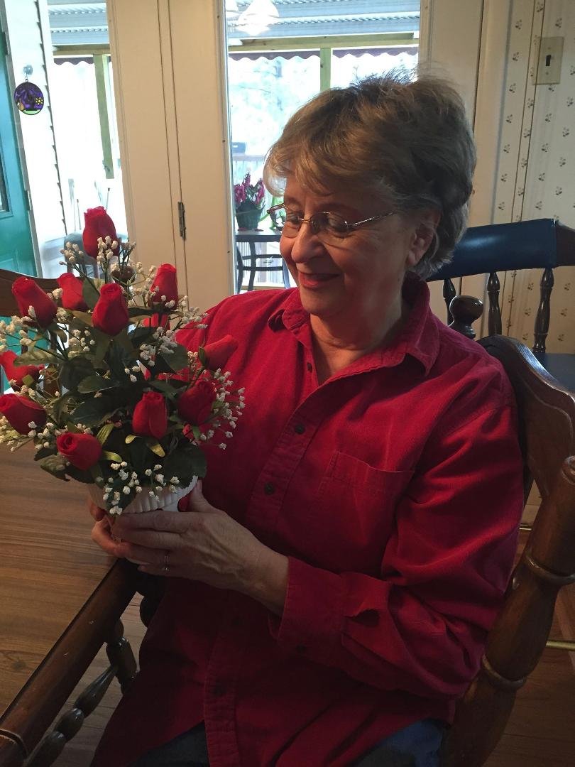 I hardly recognized them ...even though I've been getting the same bouquet for 30 years! We've been married 50 years so for 20 years I don't remember what he got me!
