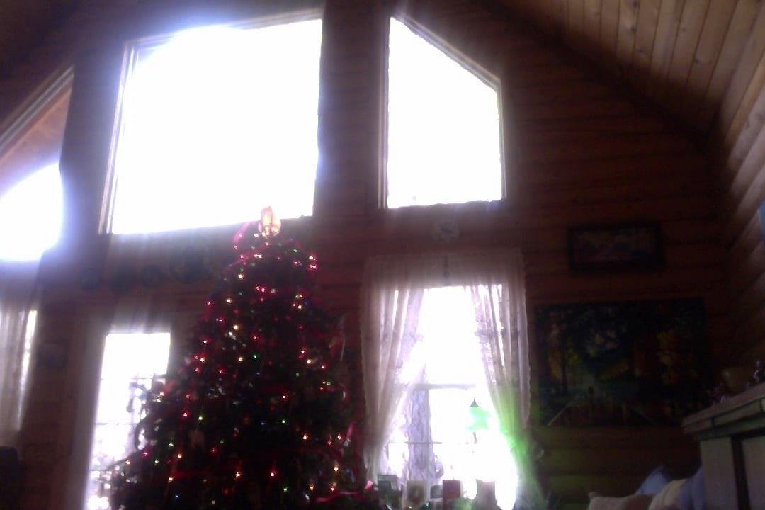 SNOW STORM FROM THE ARTIC COMING .... I AWOKE TO A VIVID IMAGE OF A WALL OF WATER 5' HIGH COMING DOWN OUR STREET..... PERHAPS 5 FEET 😟OF SNOW? FILLING GAS CANS AND GETTING FOOD IN TODAY