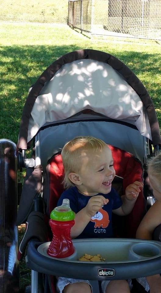 Look at my toofers and my silly cousin...