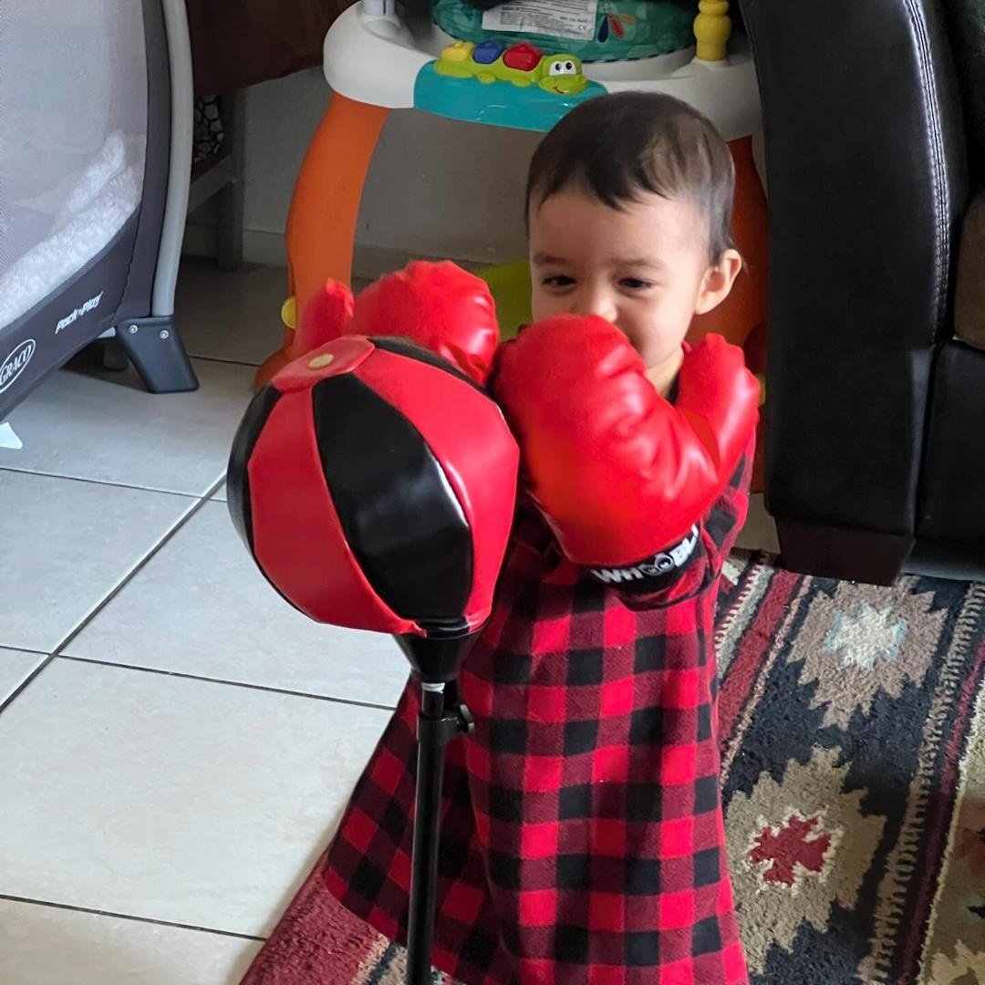 Gilbert Guardado's album, Timeline photos