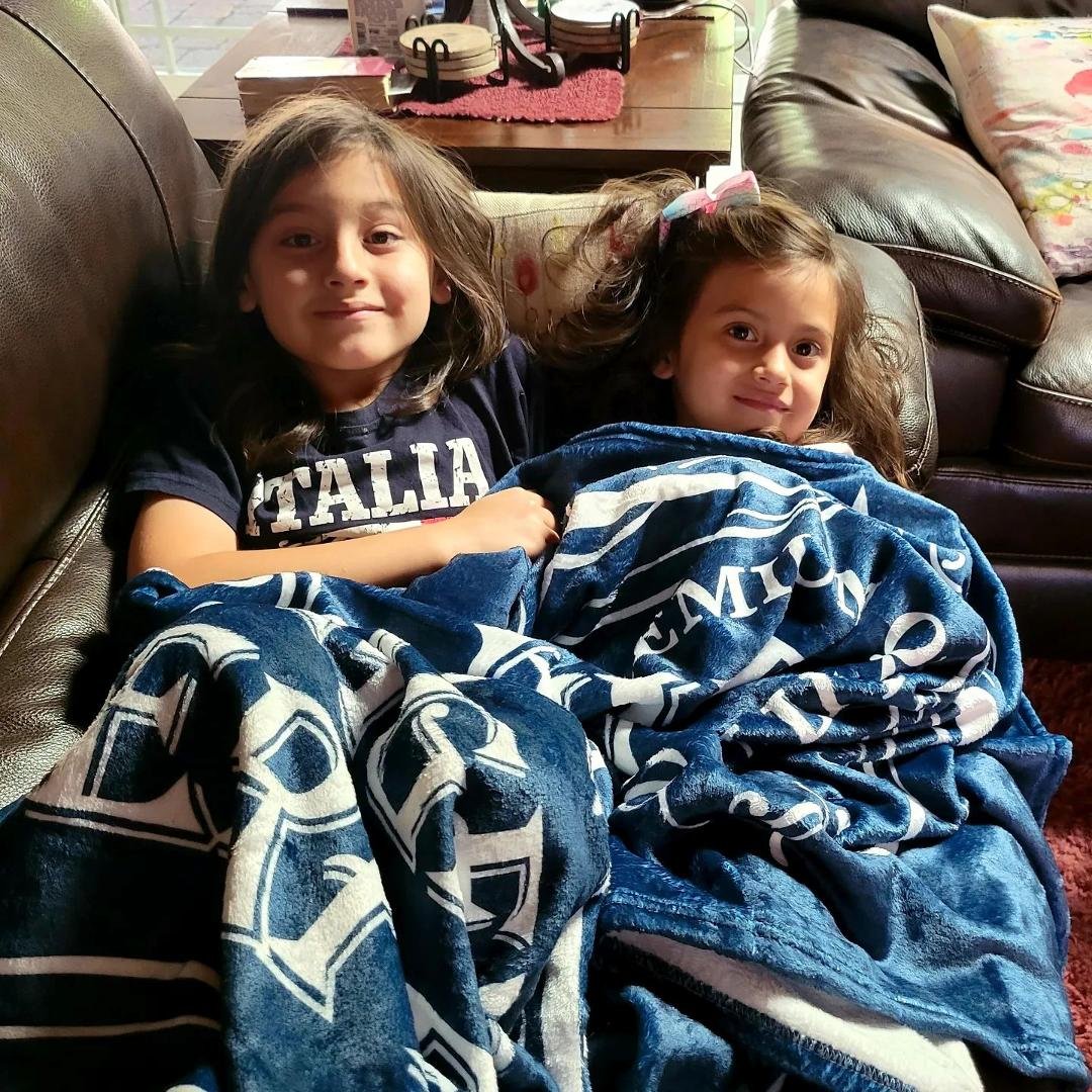 Sunday, these two were at my house all day yesterday. They are precious gifts to me.
Whether we live for 3 weeks, 3 years, 30 years or 90 years, life is a precious thing, each day a gift.
~ Unknown