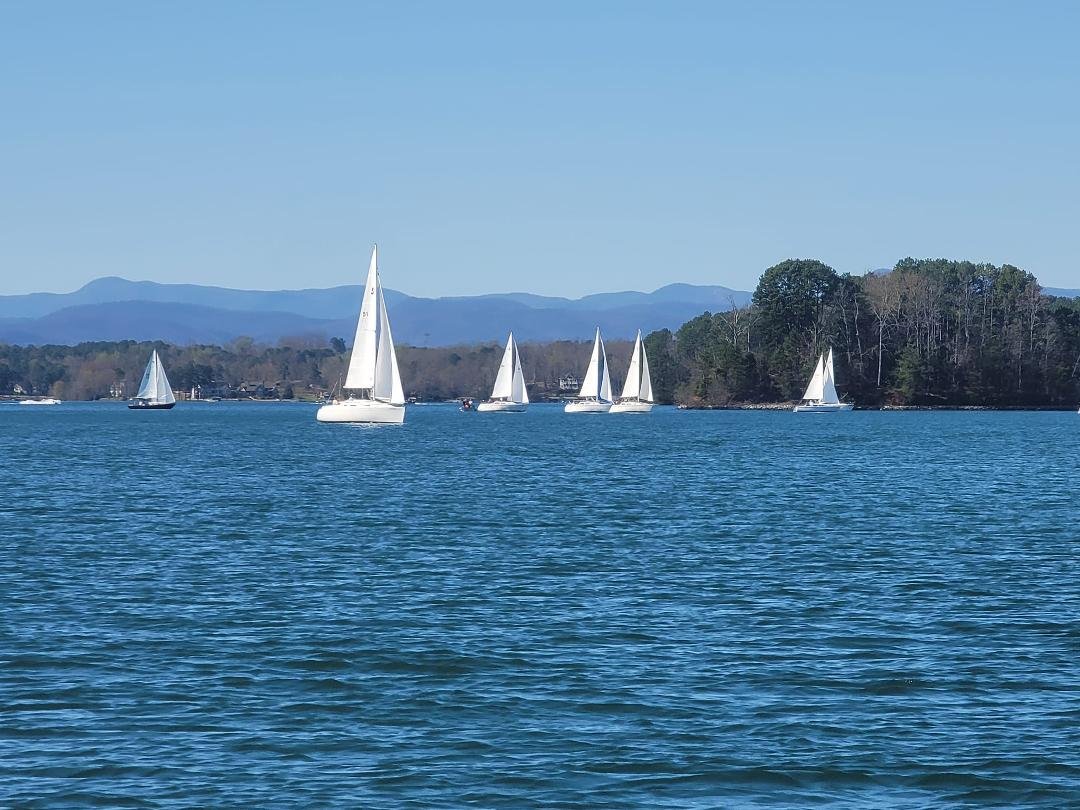 Nice day on the lake