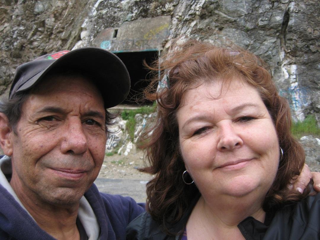 See the mine behind us. Its an old quartz mine.
