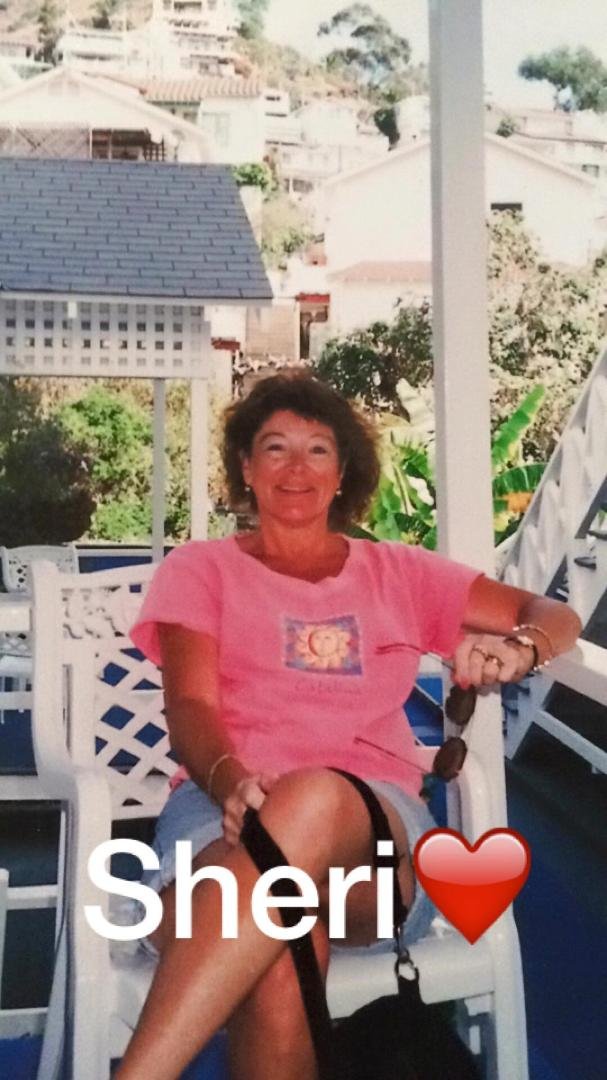 Forever in our ❤️
Hotel Catalina was her favorite place to stay!