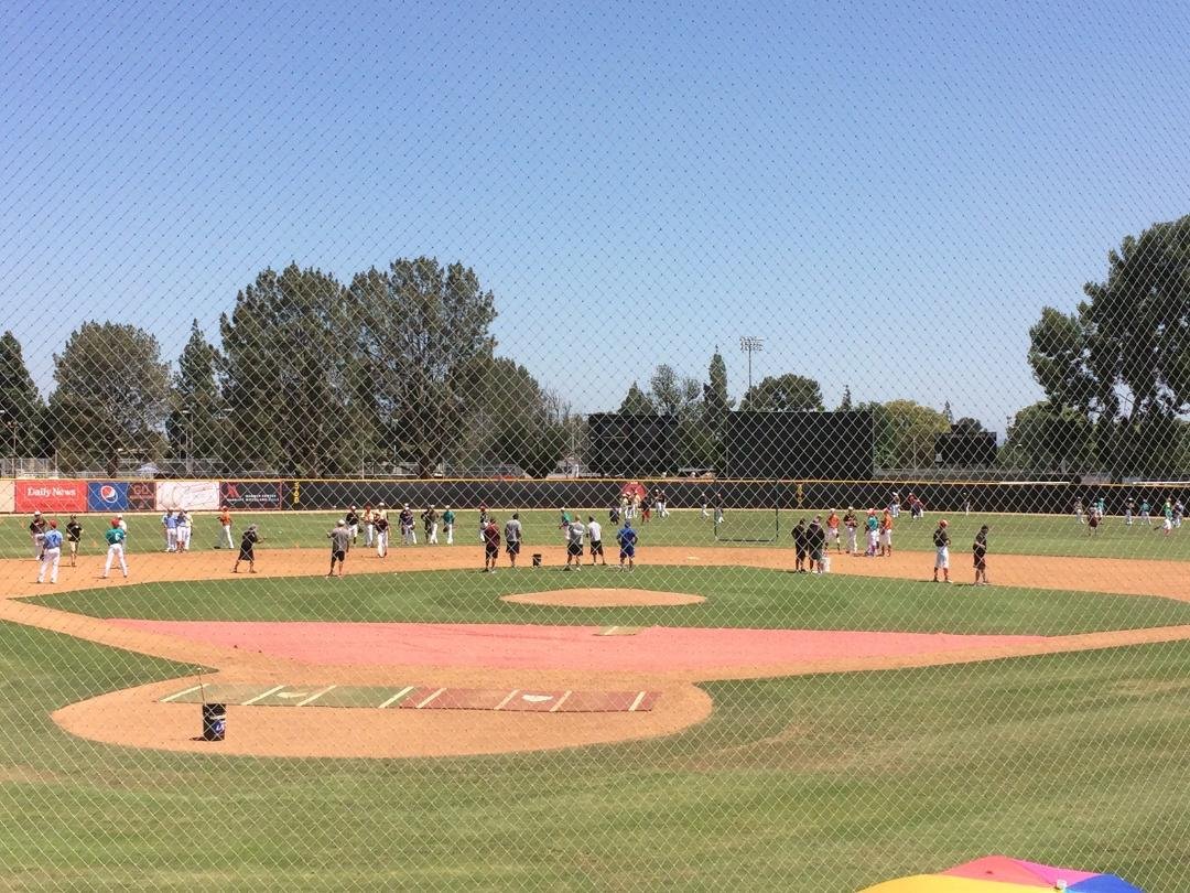 Travis at 2nd base for a bb showcase at Cal State U - Northridge