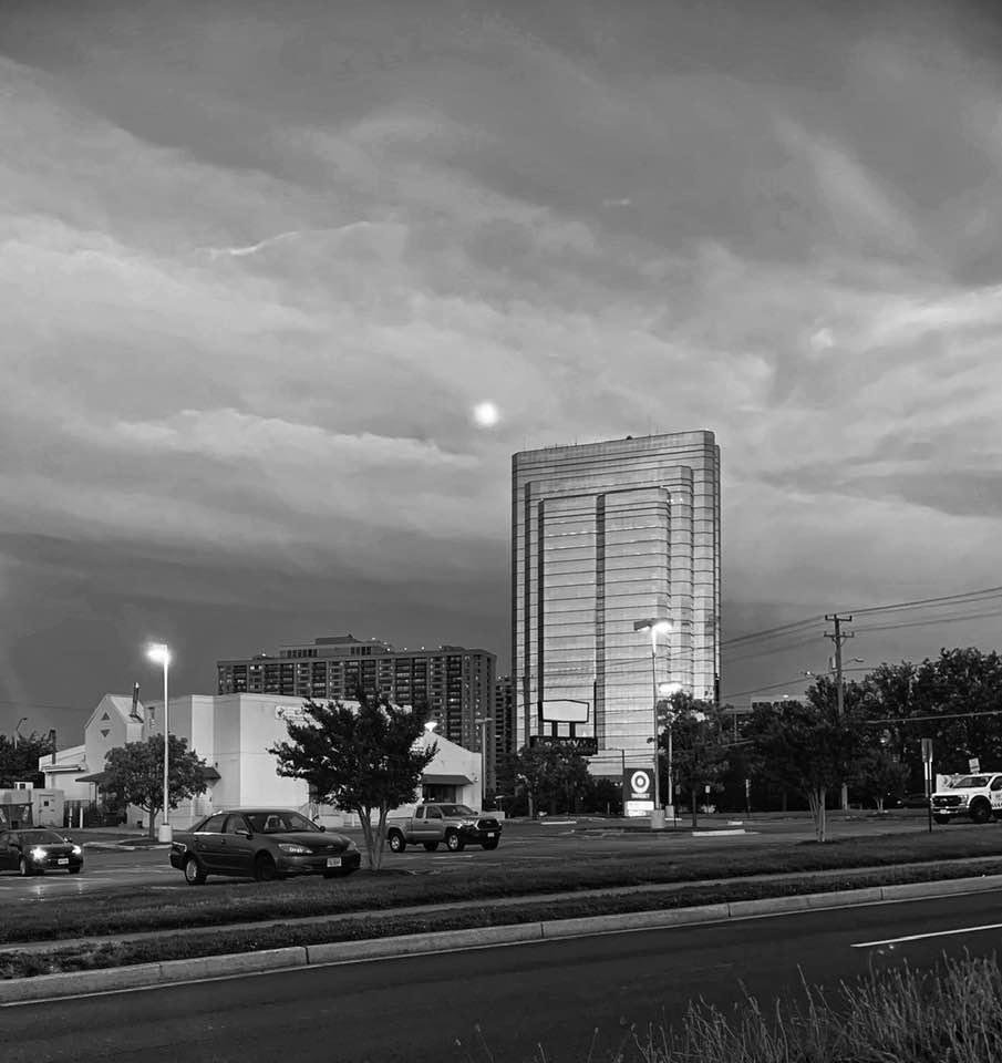 Moonrise Baileys Crossroads
#Snapseed