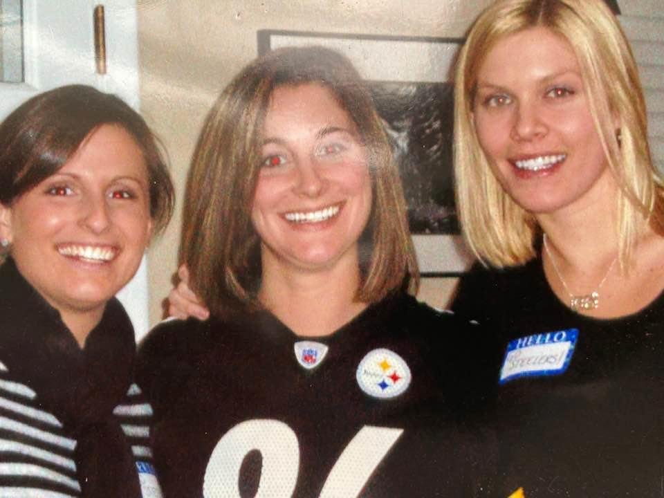 To the three moms I love the best: Melissa Maci Walcott, Tamara White Green and Laura Walcott Blattner. I love to watch each of you with your 3 children. You bring me great joy. Happy Mother’s Day to each of you. Love, Gra