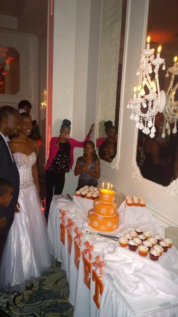 I had a great time at my Granddaughter Ariel's sweet sixteen birthday celebration. I will always treasure the experience of realizing that she is becoming a beautiful young Lady.