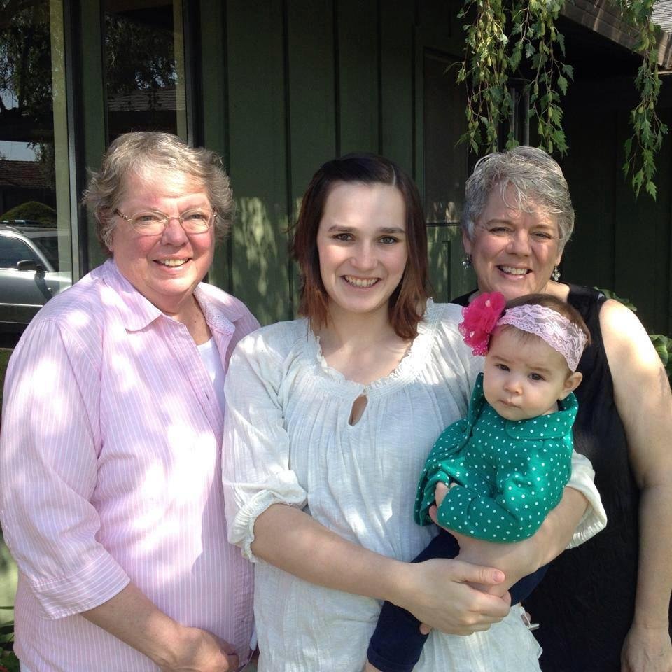 For those of you who may not have seen my new profile picture here is a bigger one .... Abigail Gomez, Katherine Gomez, Rachel Nunes and Rachel Laffoon.