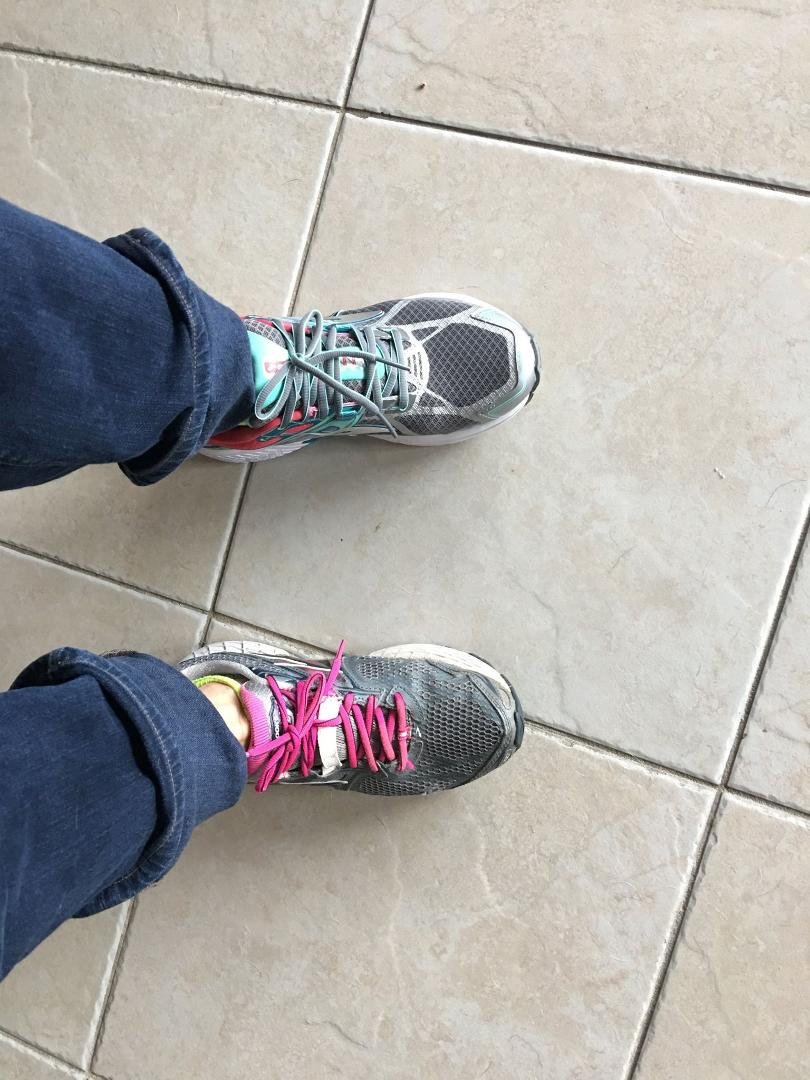 So... I bought a pair of new tennis shoes for our trip to Florida a few days ago. Flying out the door, I grabbed them for our trip and this is what I pulled out of the car. One new one, and one old one...at least I got a ri