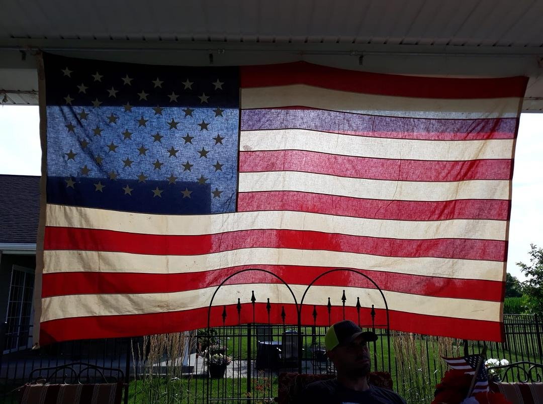 Happy 4th to all of my Facebook friends!