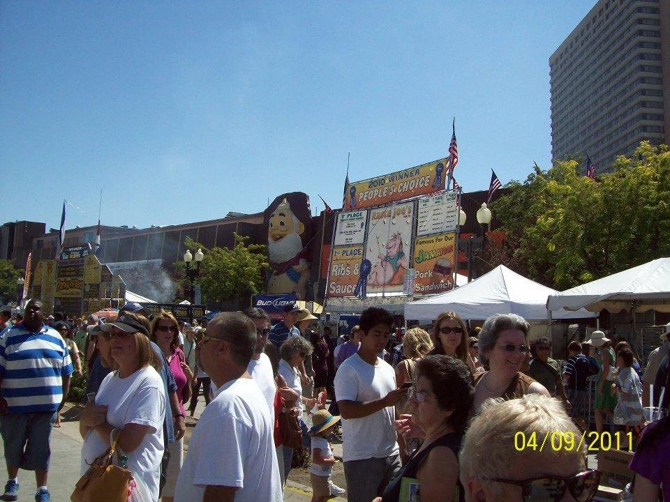 John E. Stephenson's album, 2011 Nugget Rib Cook-off