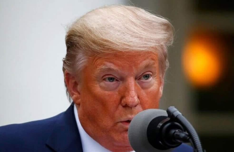Good grief look at the makeup job , it looks like nacho cheese doritos 😀