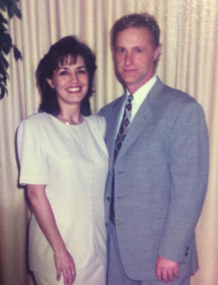 Robert and I celebrated our 21st wedding anniversary today!  Praying God will continue to bless us with  good health so we can celebrate many many more years together!! ❤️