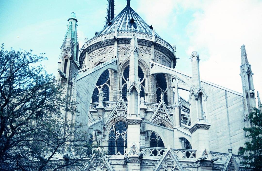 IN MEMORIAM
Notre Dame de Paris. Picture taken by me, March 1972.
One of the two most beautiful churches I've ever seen. - Terrible, terrible tragedy