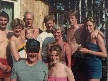 Thanks to Cindy Downs & Andy Torzewski for this picture. The whole Dahlin Clan out at Lake Dowling the week after Sue and I got married in 1979.......if a person could go back for a day, this could be the one. Great memor