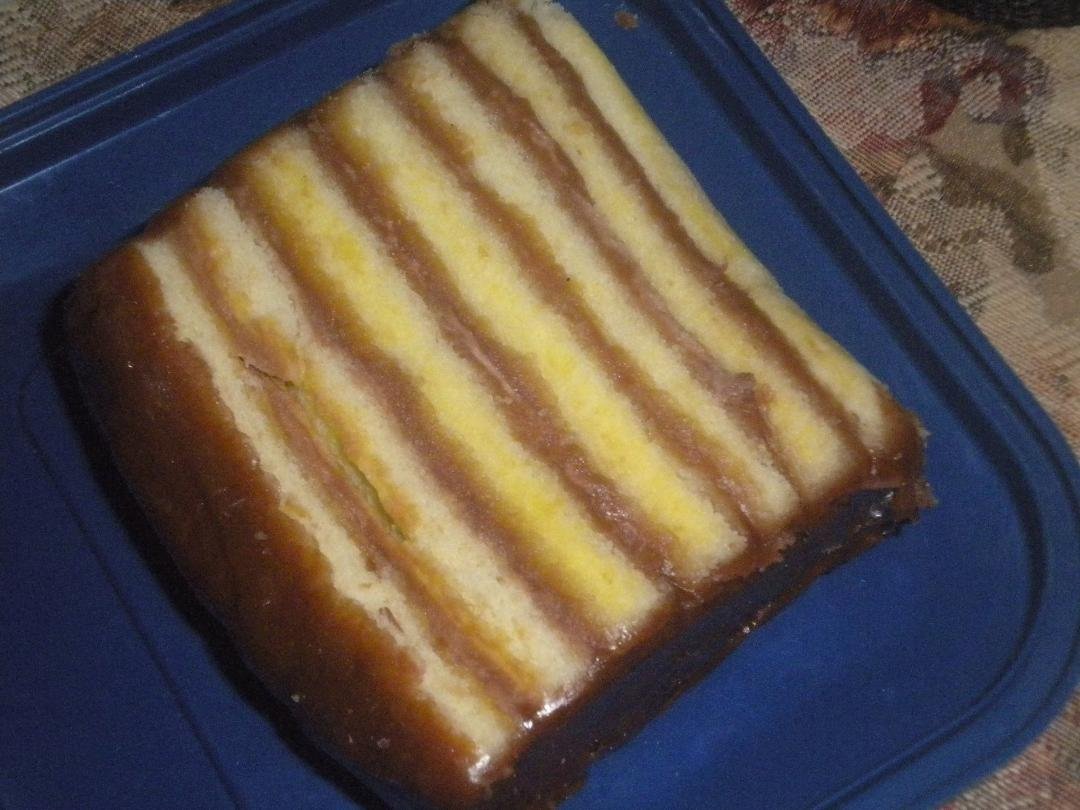 Randy Sutton eat your heart out, its almost gone, sure good as always! Forgot Nathan Paul Marshall loves them too!
(been enjoying these since 1960, at that time they came from STAR bakery 7 mile / schaefer)