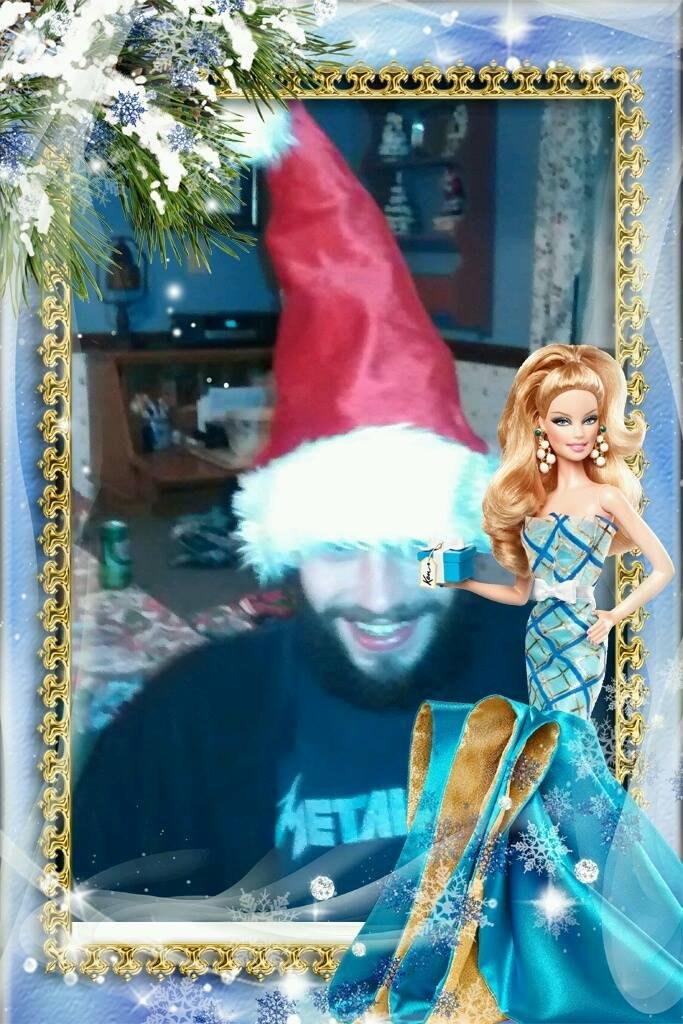 Moishe the elf gets his Christmas wish